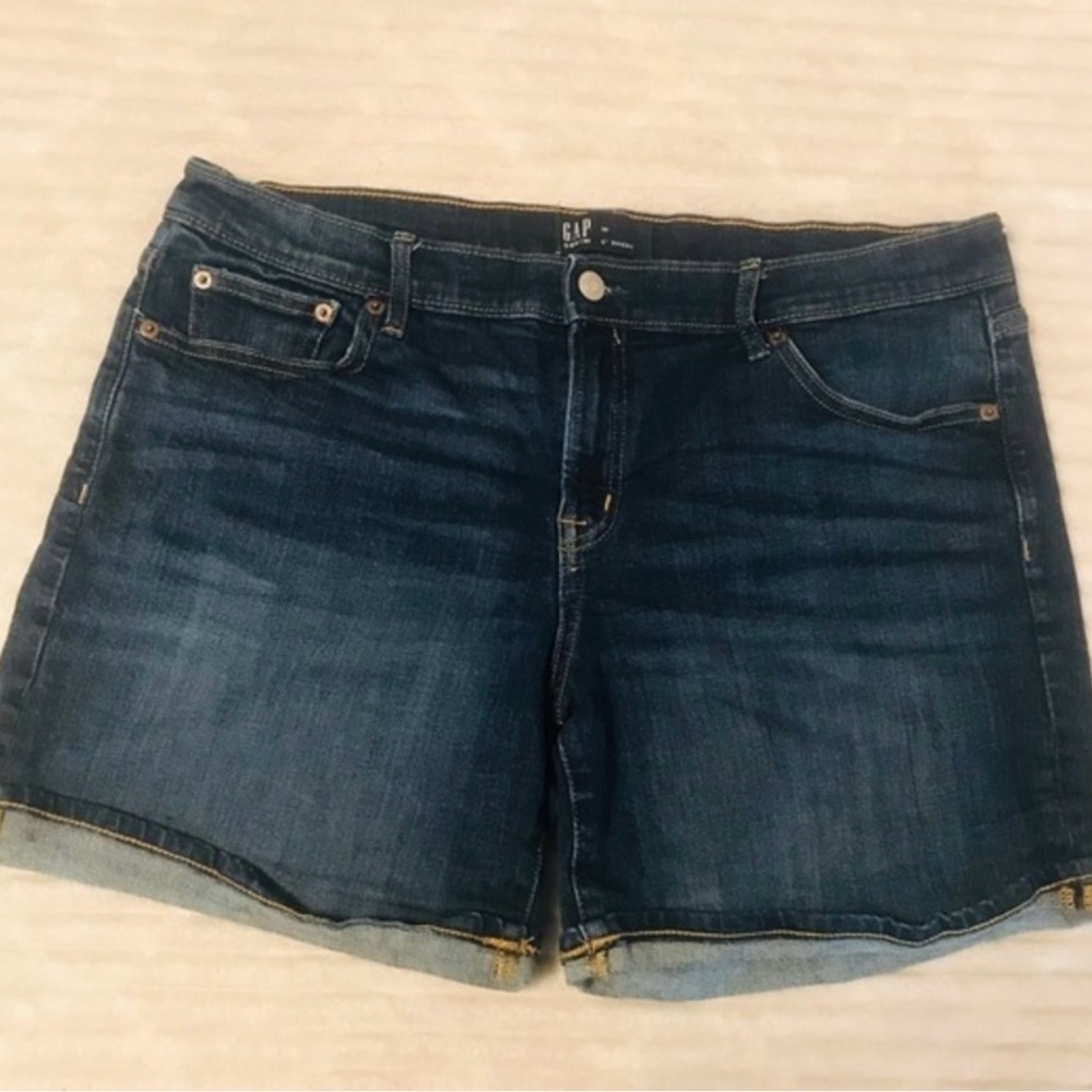 GAP Denim 5” Short Jean Shorts Plus Size 32 14
